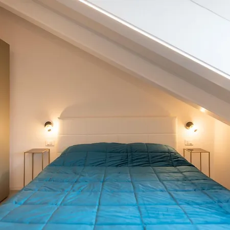 Centralissima Mansarda Nuovissima Free Wifi *