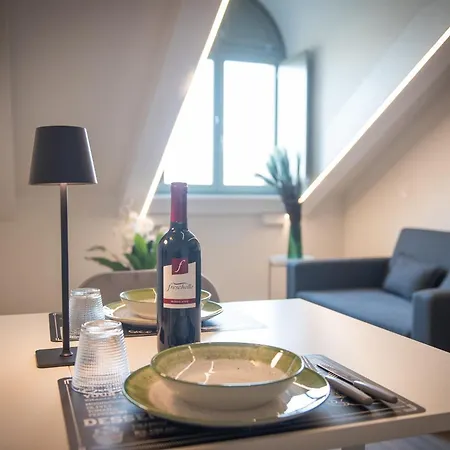 Centralissima Mansarda Nuovissima Free Wifi *