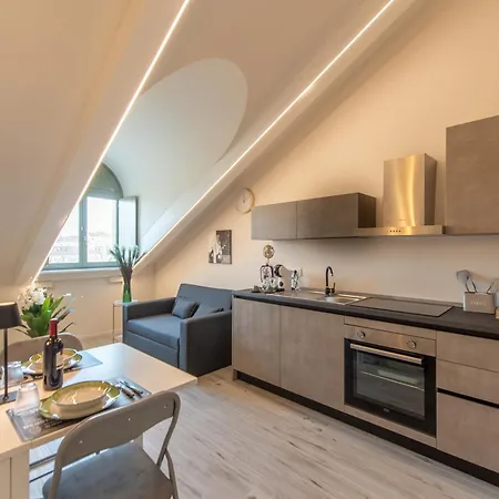 Centralissima Mansarda Nuovissima Free Wifi