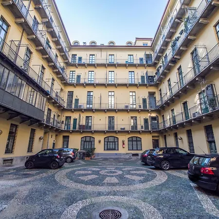 Centralissima Mansarda Nuovissima Free Wifi Turin